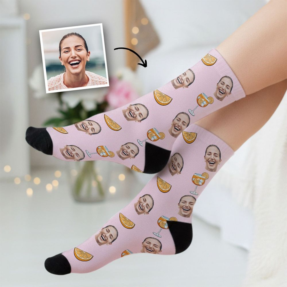 Personalisierbare Aperol Socken mit Gesicht