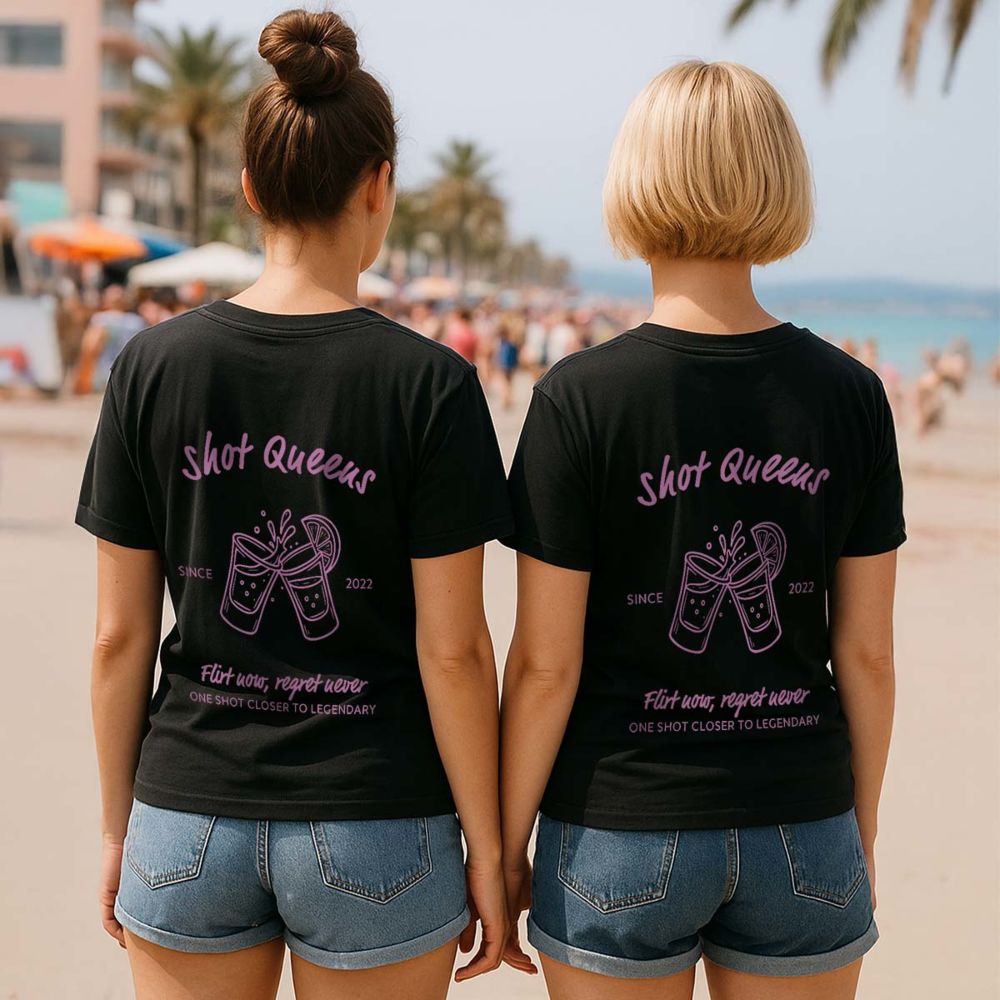Personalisierbares T-Shirt mit Drinks und Text
