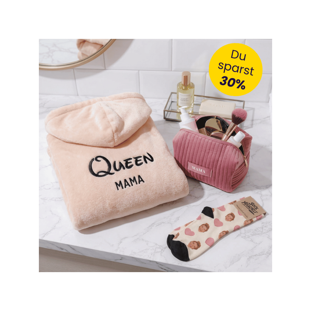 Geschenkset Kosmetiktasche Bademantel und Socken